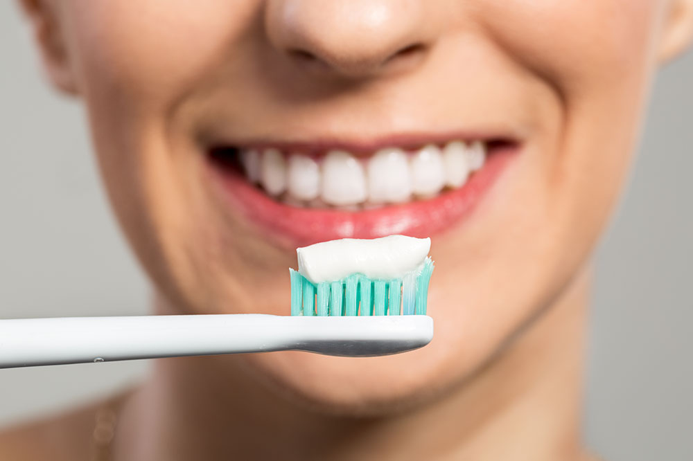 Things To Know Before Using Whitening Toothpastes